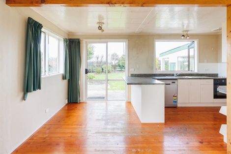 Photo of property in 161 Cemetery Road, Sanson, Palmerston North, 4479