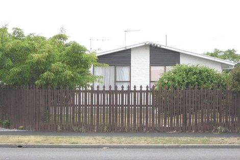 Photo of property in 1/41 Inwoods Road, Parklands, Christchurch, 8083