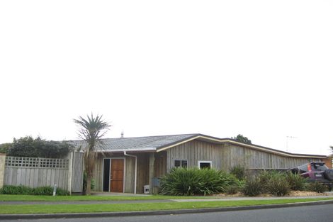 Photo of property in 47 Jans Terrace, Oakura, 4314