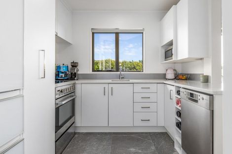 Photo of property in 1/39 Kinloch Place, Papakowhai, Porirua, 5024