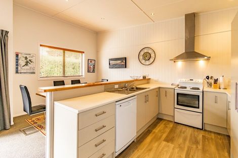 Photo of property in 2 Kanuka Way, Ohakune, 4625