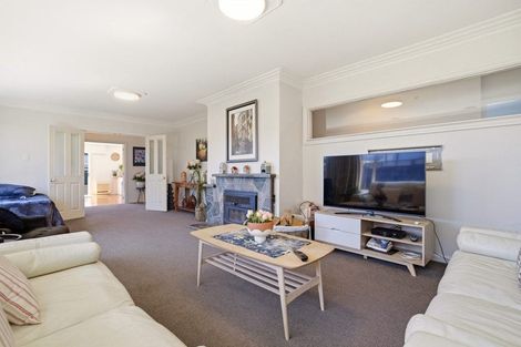 Photo of property in 16a Hamilton Avenue, Ilam, Christchurch, 8041