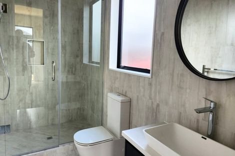 Photo of property in 17 Babina Avenue, Kumeu, 0810