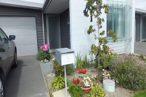 Photo of property in 19 Caulfield Avenue, Halswell, Christchurch, 8025