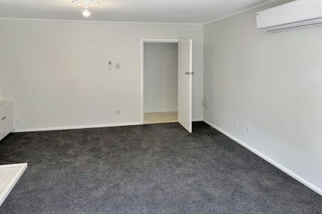 Photo of property in 24 Suva Street, Upper Riccarton, Christchurch, 8041