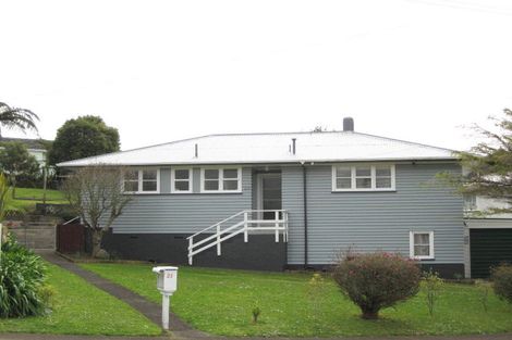Photo of property in 23 Banks Street, Marfell, New Plymouth, 4310