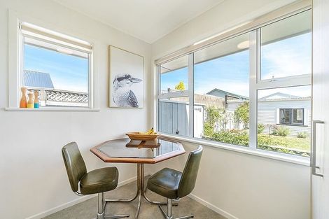 Photo of property in 20a Holyoake Crescent, Avalon, Lower Hutt, 5011