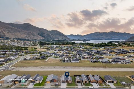 Photo of property in 11 Packer Road, Wanaka, 9382