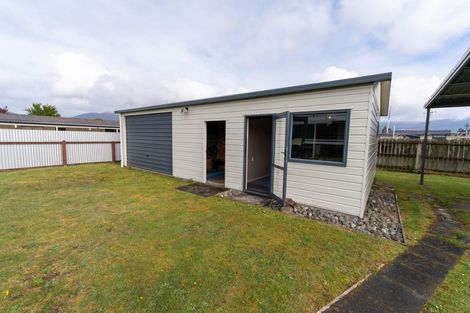 Photo of property in 37 Moana Crescent, Te Anau, 9600
