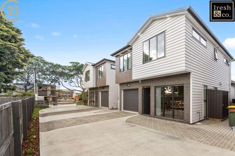 Photo of property in 11a Kent Road, Manurewa, Auckland, 2102