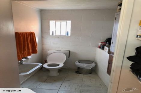 Photo of property in 73 Tarewa Road, Morningside, Whangarei, 0110