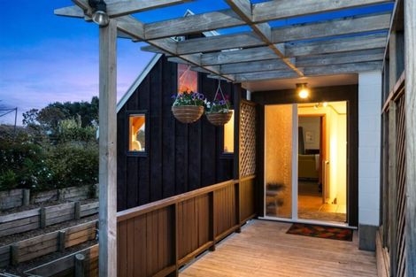 Photo of property in 3/164 Rangatira Road, Beach Haven, Auckland, 0626