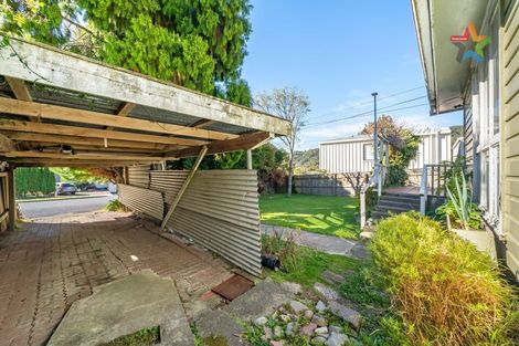 Photo of property in 75 Raukawa Street, Stokes Valley, Lower Hutt, 5019