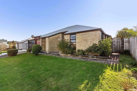 Photo of property in 103 Everitt Crescent, Whangamata, 3620