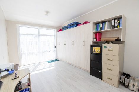 Photo of property in 39 Darlington Street, Ngatea, 3503