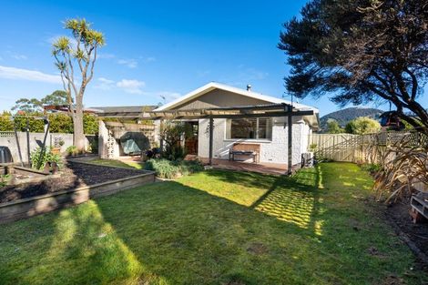 Photo of property in 27 Edith Street, Fairfield, Dunedin, 9018