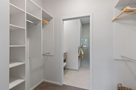 Photo of property in 61 Moncks Spur Road, Redcliffs, Christchurch, 8081