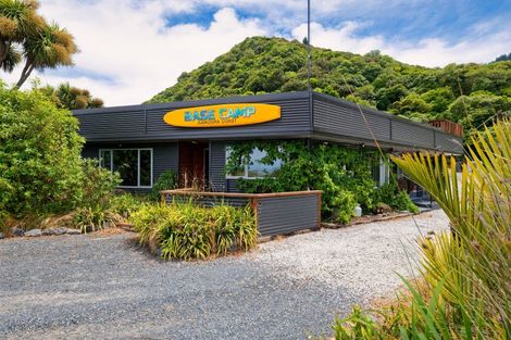 Photo of property in 2009 State Highway 1, Half Moon Bay, Kaikoura, 7371
