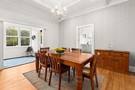 Photo of property in 108 Davis Street, Saint Leonards, Hastings, 4120