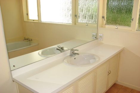 Photo of property in 26 Amapur Drive, Khandallah, Wellington, 6035