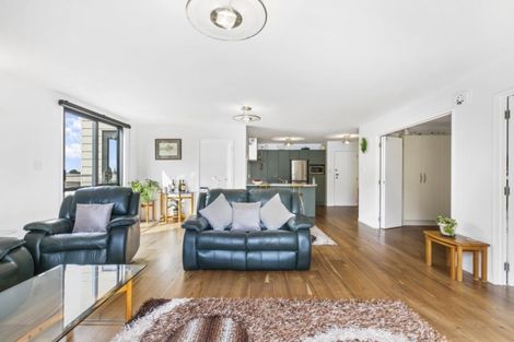Photo of property in 62/68 Mountain Road, Mount Wellington, Auckland, 1072