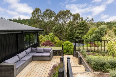 Photo of property in 120 Tauroa Road, Havelock North, 4130