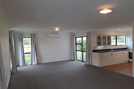 Photo of property in 13b Bulkeley Terrace, New Plymouth, 4310