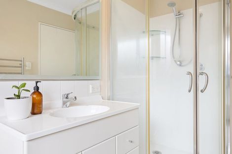 Photo of property in 100 Courtenay Drive, Kaiapoi, 7630