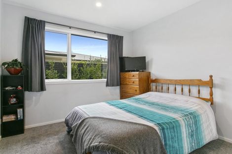 Photo of property in 27 Noumea Drive, Rangatira Park, Taupo, 3330