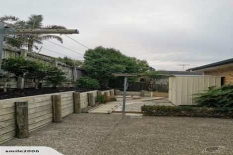 Photo of property in 6 Jelas Road, Red Beach, 0932