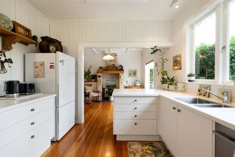 Photo of property in 10 East Street, Claudelands, Hamilton, 3214