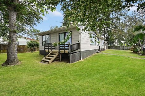 Photo of property in 17 Crawshaw Drive, Nawton, Hamilton, 3200