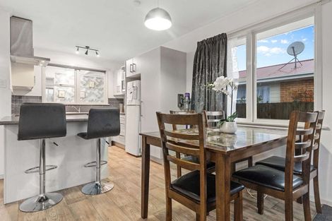 Photo of property in 13 Logan Street, Fairy Springs, Rotorua, 3015