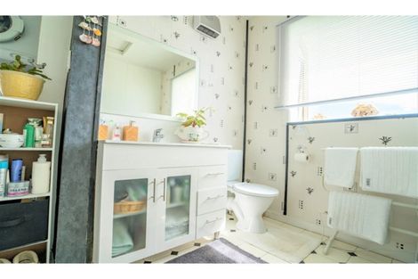 Photo of property in 5 Pearce Street, Bluff, 9814