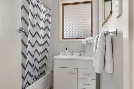 Photo of property in 73 Brandon Street, Featherston, 5710