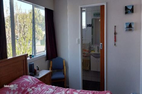 Photo of property in 1 Orr Crescent, Hutt Central, Lower Hutt, 5011