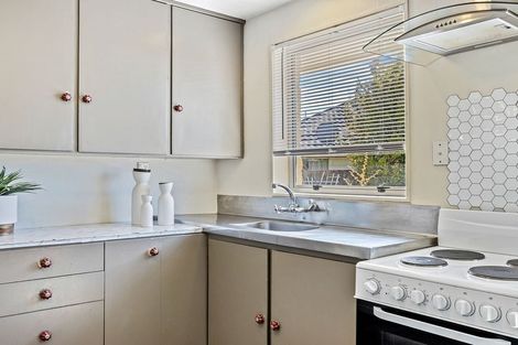 Photo of property in 1/1a Brentwood Street, Parklands, Christchurch, 8083