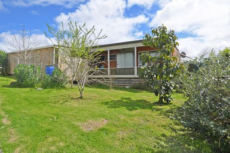 Photo of property in 40 Marshall Road, Kaiwaka, 0573
