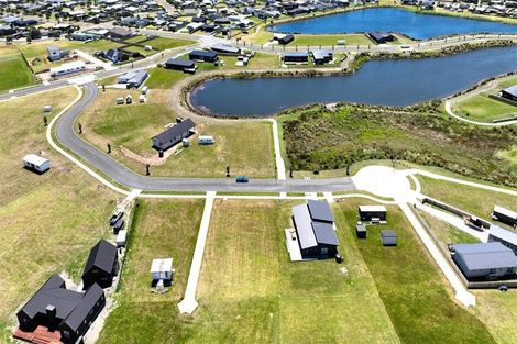 Photo of property in 26 Taniwha Place, Matarangi, 3592