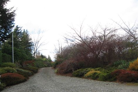 Photo of property in 321 Beacon Point Road, Wanaka, 9305