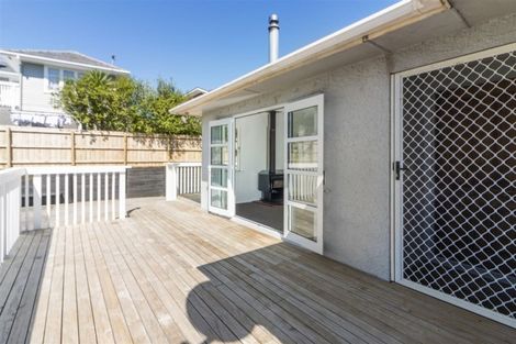 Photo of property in 23a View Road, Campbells Bay, Auckland, 0630