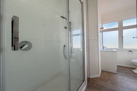 Photo of property in 69 Duncan Terrace, Kilbirnie, Wellington, 6022