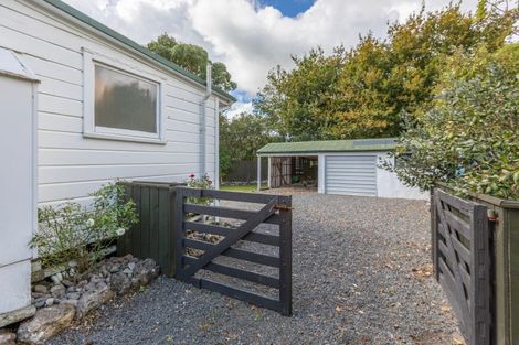 Photo of property in 9 Collins Street, Waipawa, 4210