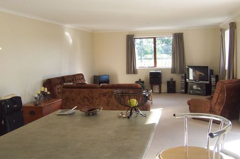 Photo of property in 2533 State Highway 1, Ruakaka, Whangarei, 0171