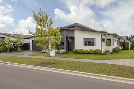 Photo of property in 5 Weruweru Street, Marshland, Christchurch, 8083