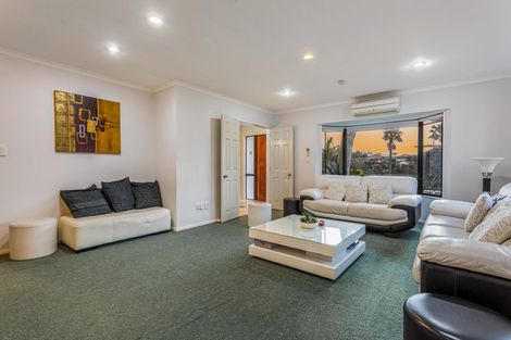 Photo of property in 28 Carnelian Court, Westgate, Auckland, 0614
