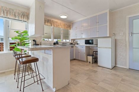 Photo of property in 17 Brooklyn Road, Carterton, 5713