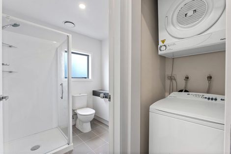 Photo of property in 1c/60 Masons Road, Oteha, Auckland, 0632