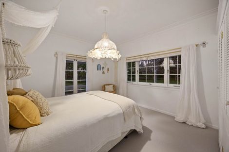 Photo of property in 161 Monument Road, Clevedon, 2582