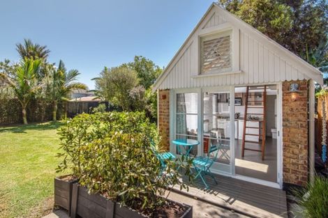 Photo of property in 217 Richmond Road, Grey Lynn, Auckland, 1021